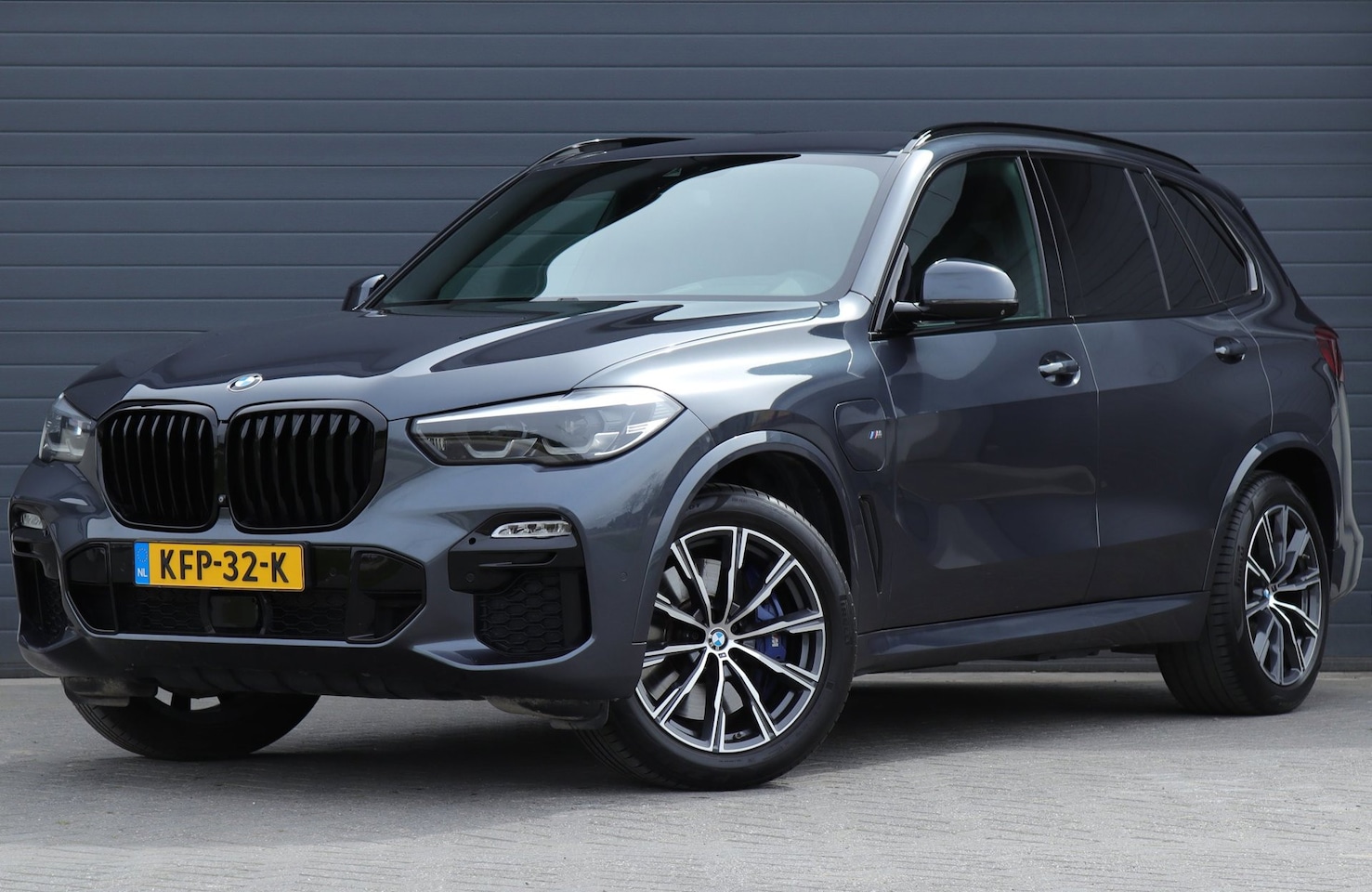 BMW X5 - XDrive45e High Executive / M sport / Navi / Camera - AutoWereld.nl