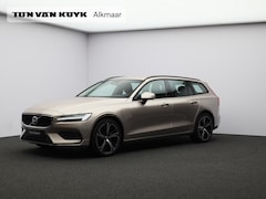 Volvo V60 - T6 350PK Plug-in hybrid AWD Core Business Ed. / Stoel-, stuurwiel- & achterbankverwarming