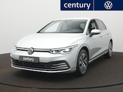 Volkswagen Golf - 1.4 eHybrid Style Automaat - LED - Navigatie - Camera - Side Assist - Ergo-Active bestuurd