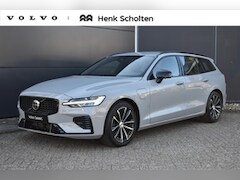 Volvo V60 - T6 Plug-in hybrid AWD Plus Dark | Trekhaak | 360 graden camera | Verwarmbare voorstoelen,