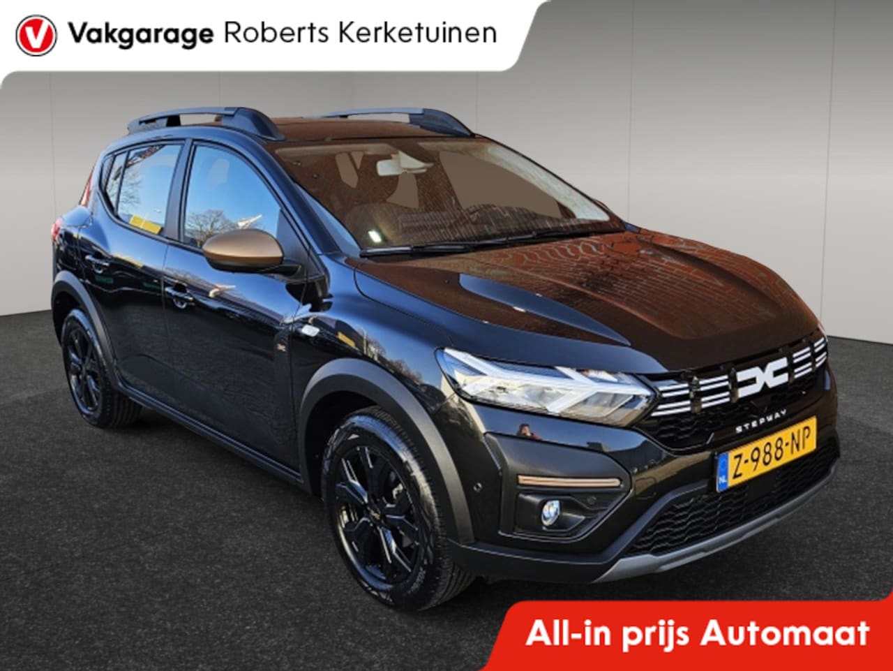 Dacia Sandero Stepway - 1.0 TCe 90 Extreme Automaat Schuifdak Carplay Trekhaak 1e Eigena - AutoWereld.nl