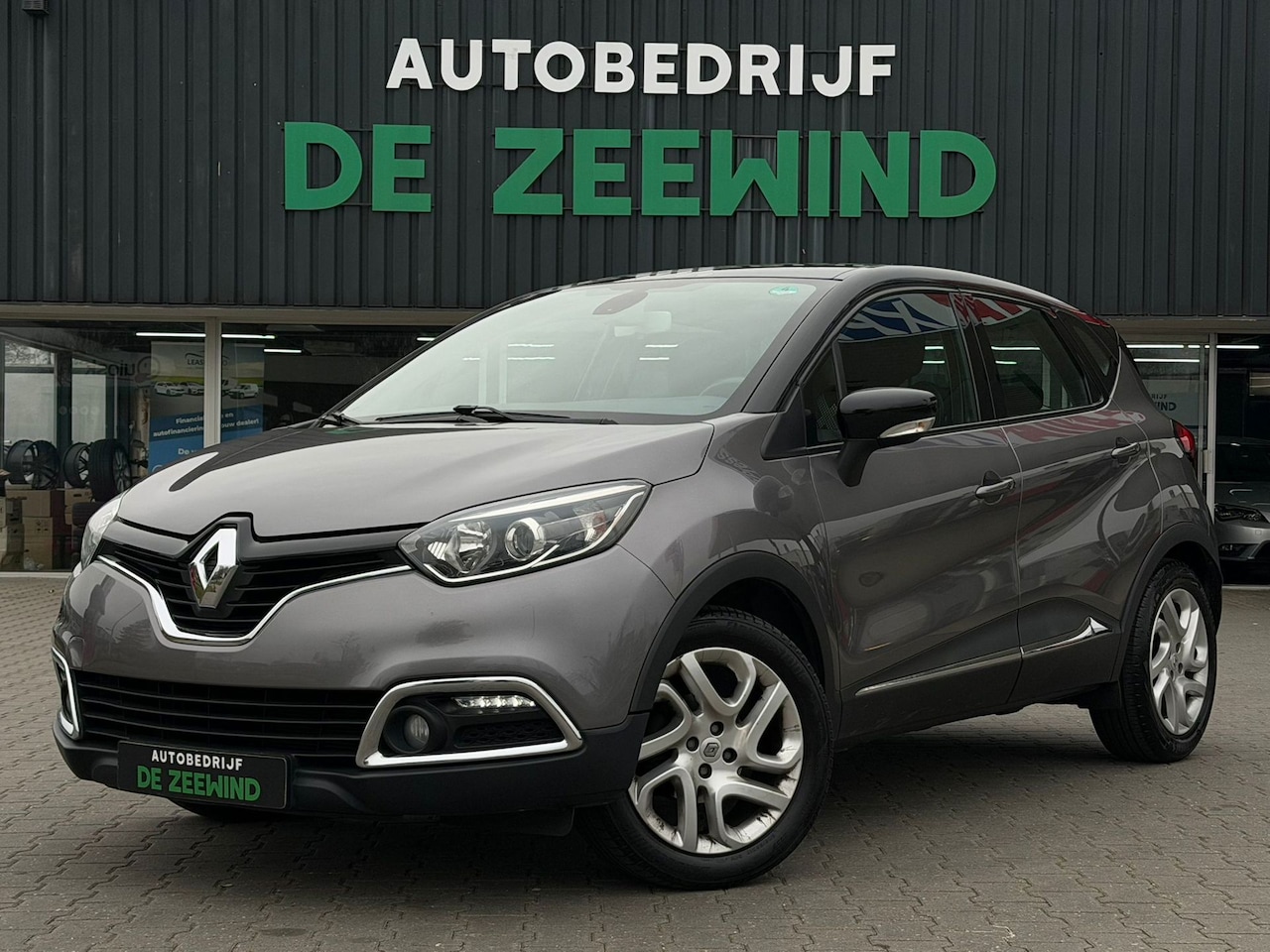 Renault Captur - 0.9 TCe Dynamique|Navi|stoelverwarming|Rijklaar - AutoWereld.nl