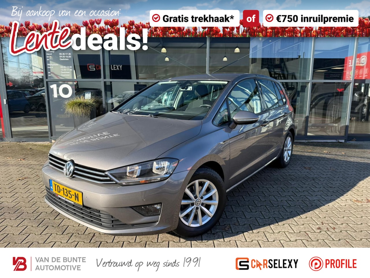 Volkswagen Golf Sportsvan - 1.4 TSI Highline *Trekhaak & Navigatie* - AutoWereld.nl