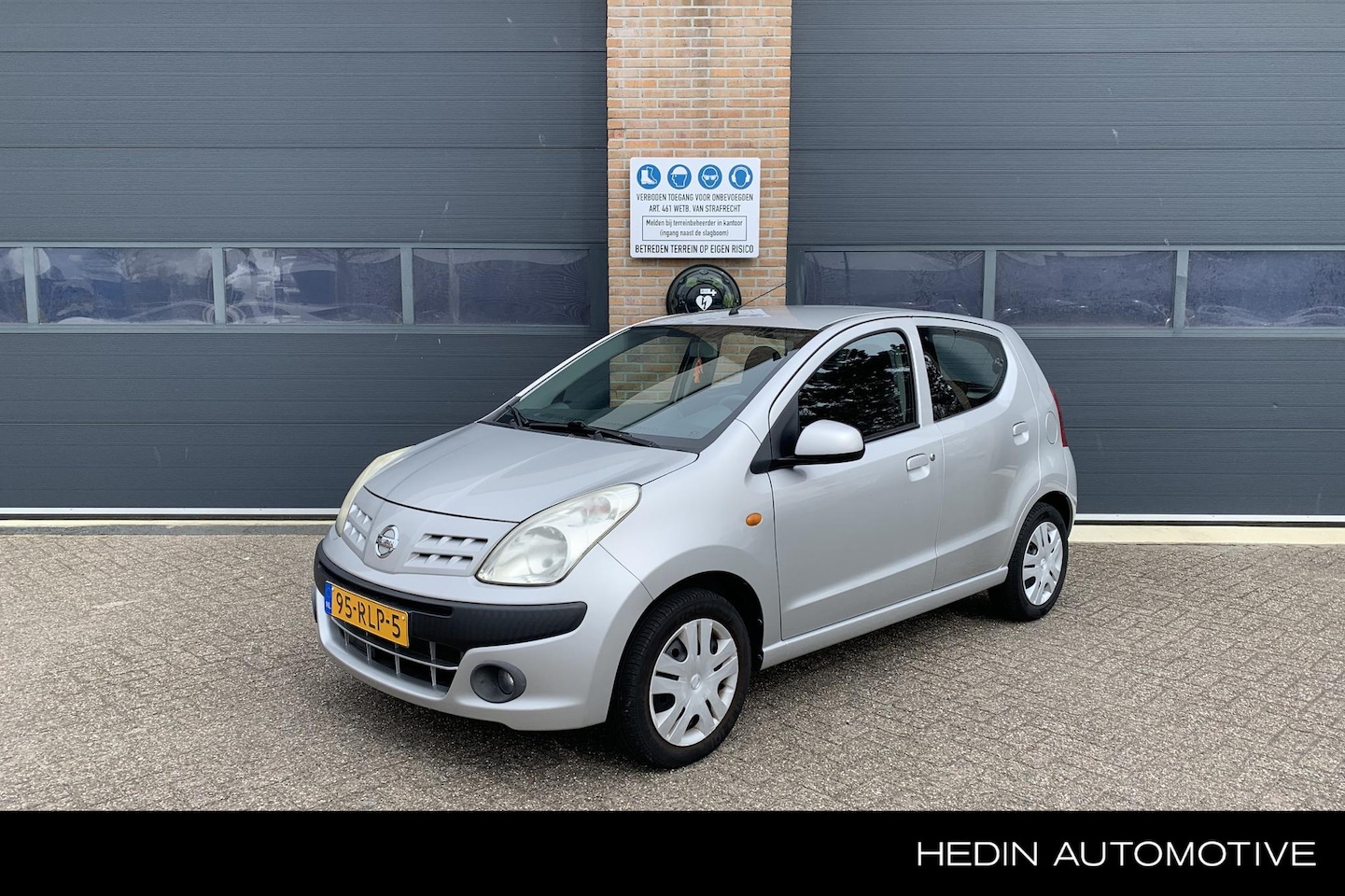 Nissan Pixo - 1.0 Acenta Airco | Elektrisch Bedienbare voorramen | Radio - AutoWereld.nl