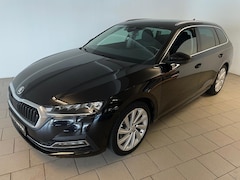 Skoda Octavia Combi - 1.0 e-TSI Business Edition AUTOMAAT PANO NAVI CRUISEL BLUETOOTH ELEK RAMEN CENT VERG VELGE