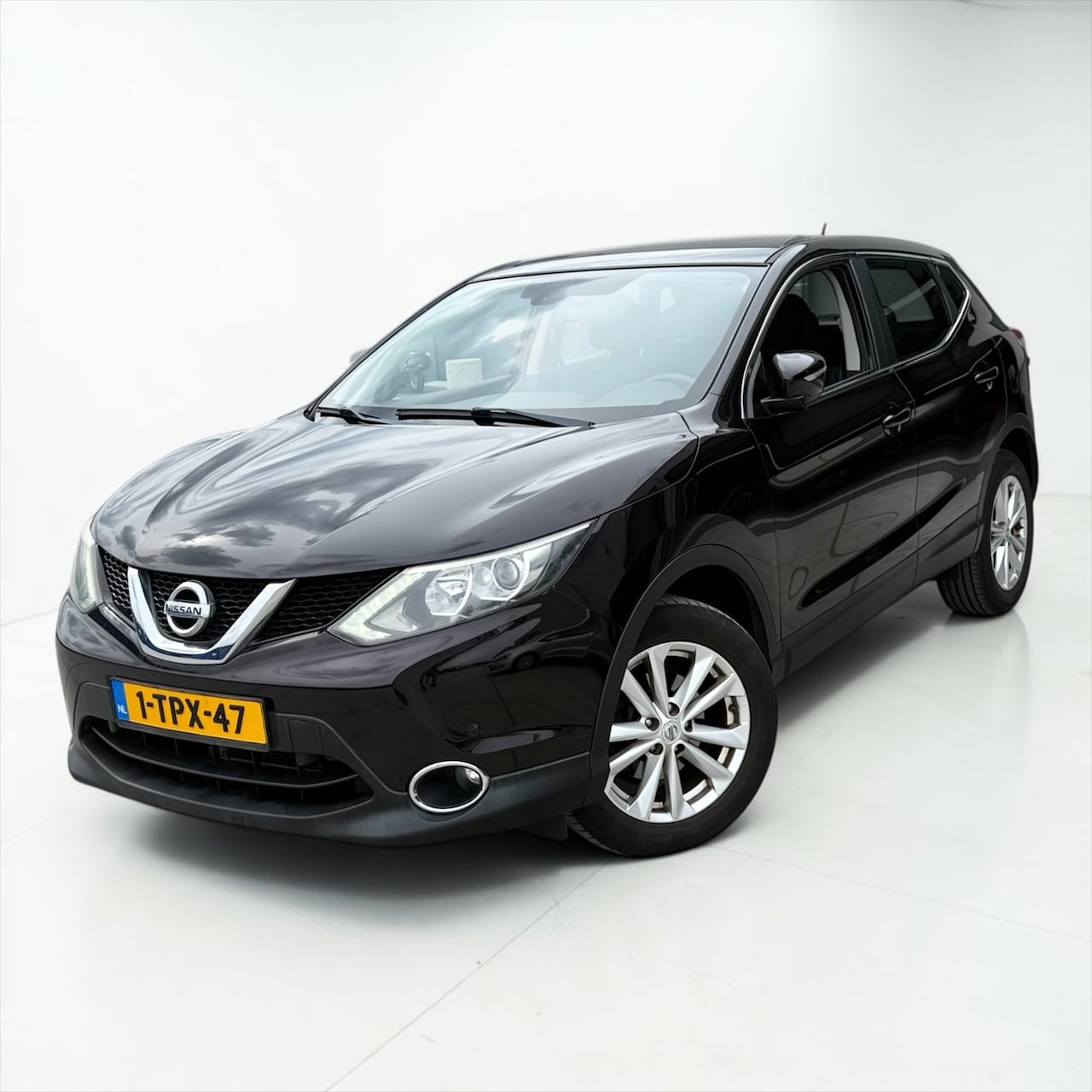 Nissan Qashqai - 1.2 Acenta trekhaak parkeersensoren nwe APk - AutoWereld.nl