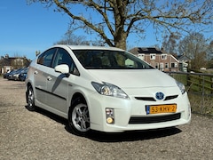 Toyota Prius - 1.8 Comfort | Cruise + Clima Nu € 4.975,