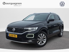 Volkswagen T-Roc - 1.5 TSI Style Business | 150 Pk | Automaat | Trekhaak | Navi | Clima | Pdc | A-Camera | LE