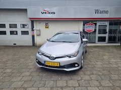 Toyota Auris - 1.8 Hybrid Dynamic