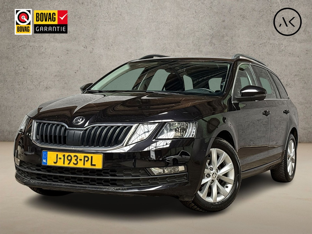 Skoda Octavia Combi - 1.5 TSI Greentech Sport 150Pk Automaat (APPLE CARPLAY, GROOT NAVI, CLIMATE, STOELVERWARMIN - AutoWereld.nl