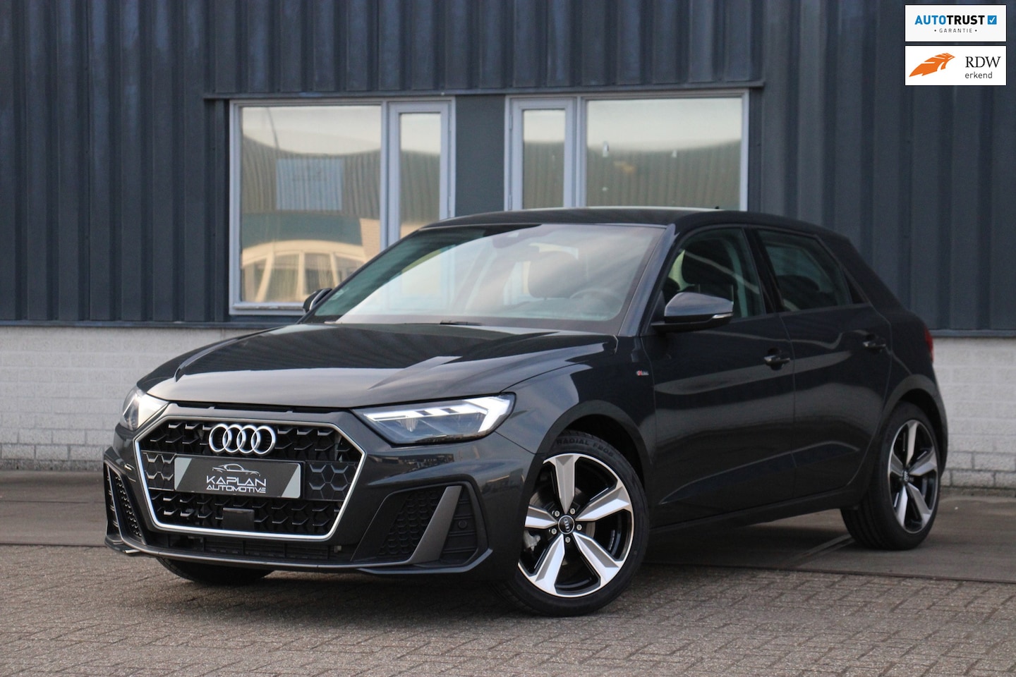 Audi A1 Sportback - 30 TFSI S-Line AUT. ACC Lane Leder ParkCam Virtual Matrix LED Garantie - AutoWereld.nl
