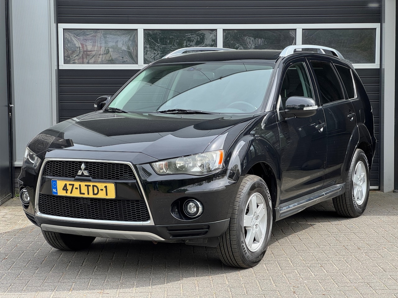 Mitsubishi Outlander - 2.0 Intro Edition Airco, NAP - AutoWereld.nl