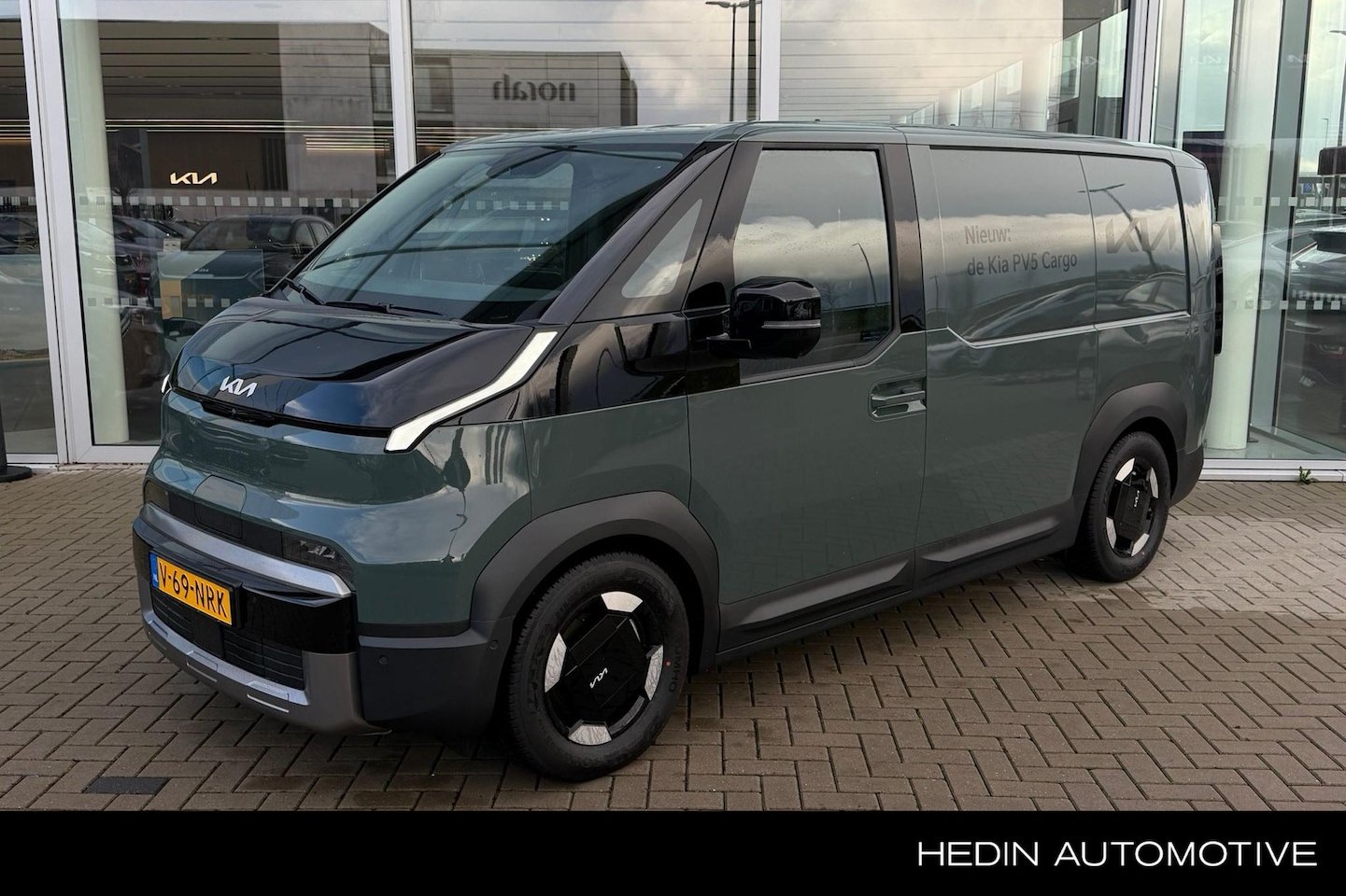 Kia PV5 - Cargo L2H1 Elite 71.2 kWh | Alleen beschikbaar voor proefritten | Warmtepomp | Digitale Sl - AutoWereld.nl