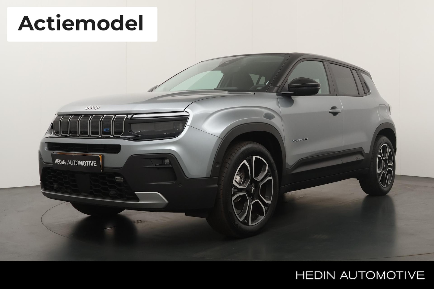 Jeep Avenger - Summit 54 kWh | €9.217 KORTING! | Navigatie | Camera | Full LED | 18" LMV | Elek. achterkl - AutoWereld.nl