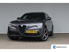 Alfa Romeo Stelvio - 2.0 T AWD Sprint | Panoramadak | Ledere bekleding | Trekhaak | Cruise control adaptief | C