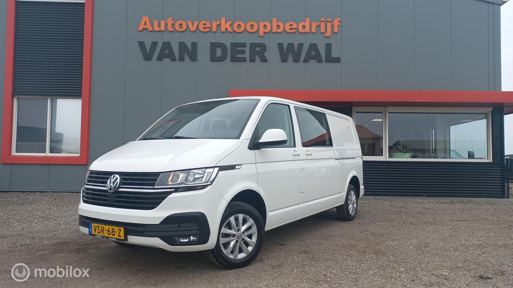 Volkswagen Transporter - 2.0 TDI L2H1 28 Comfortline/2XSCHUIFDEUR - AutoWereld.nl