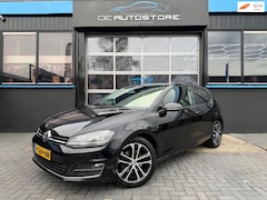 Volkswagen Golf - 1.4 TSI Highline Airco Alantara Xenon Navi Cruise Stoelverw geheel Dealer Onderhouden