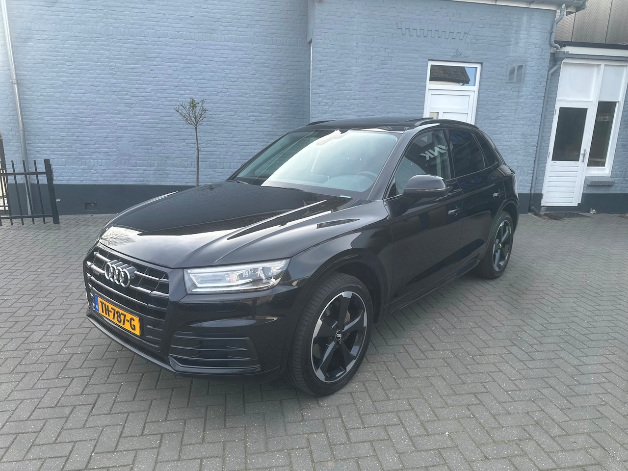 Audi Q5 - 2.0 TFSI quattro / PANO / LEER / LED / BANG OLUFSEN / - AutoWereld.nl