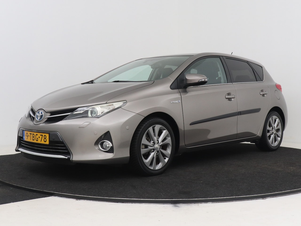 Toyota Auris - 1.8 Hybrid Lease Pro I Panoramisch dak I LM velg I - AutoWereld.nl