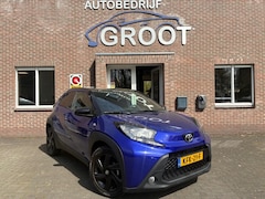 Toyota Aygo X - 1.0 VVT-I S-CVT FIRST AUTOMAAT/CAMERA/CARPLAY/CRUISE