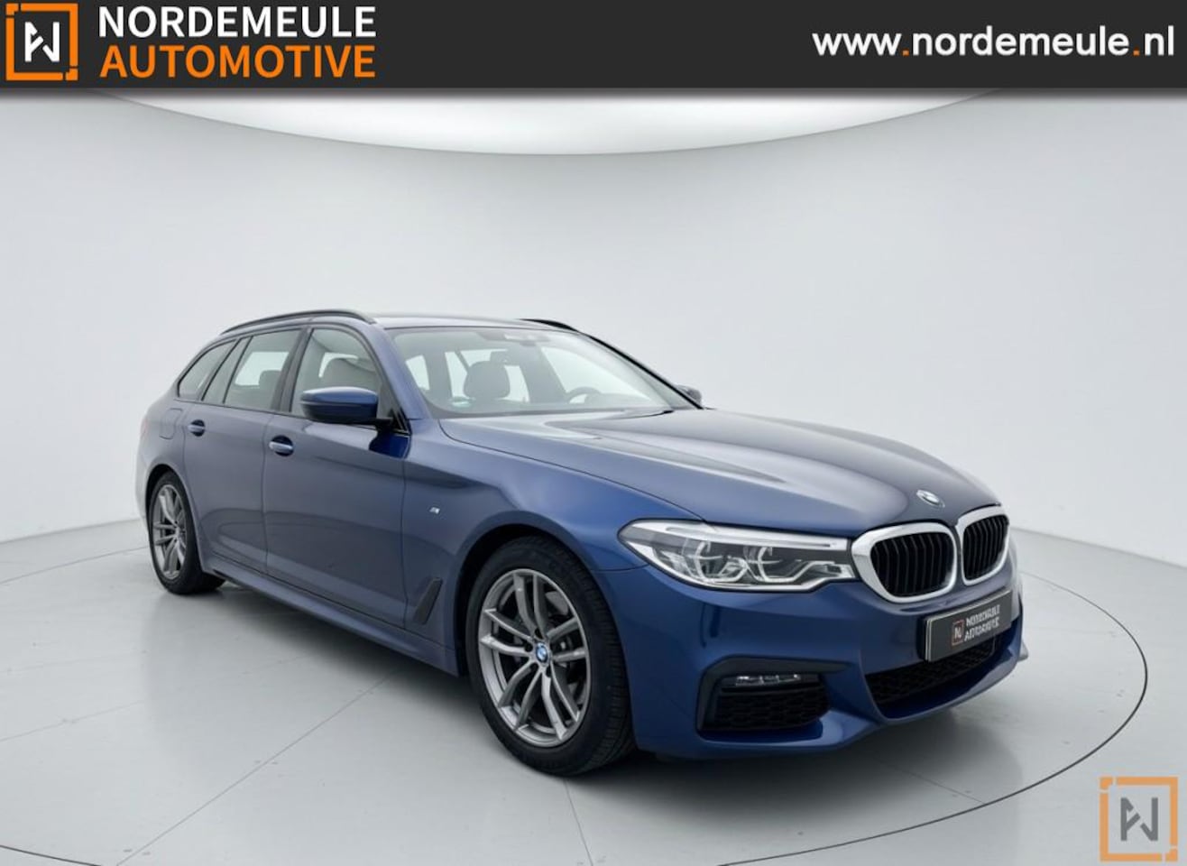 BMW 5-serie - 520i High Executive M Sport 520I HIGH EXECUTIVE M Sport, Xenon, Navi, Camera - AutoWereld.nl
