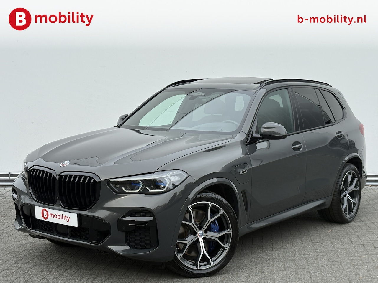 BMW X5 - xDrive45e High Executive M-Sport *Dravitgrau Laser Trekhaak 2700kg | Soft Close | Panorama - AutoWereld.nl