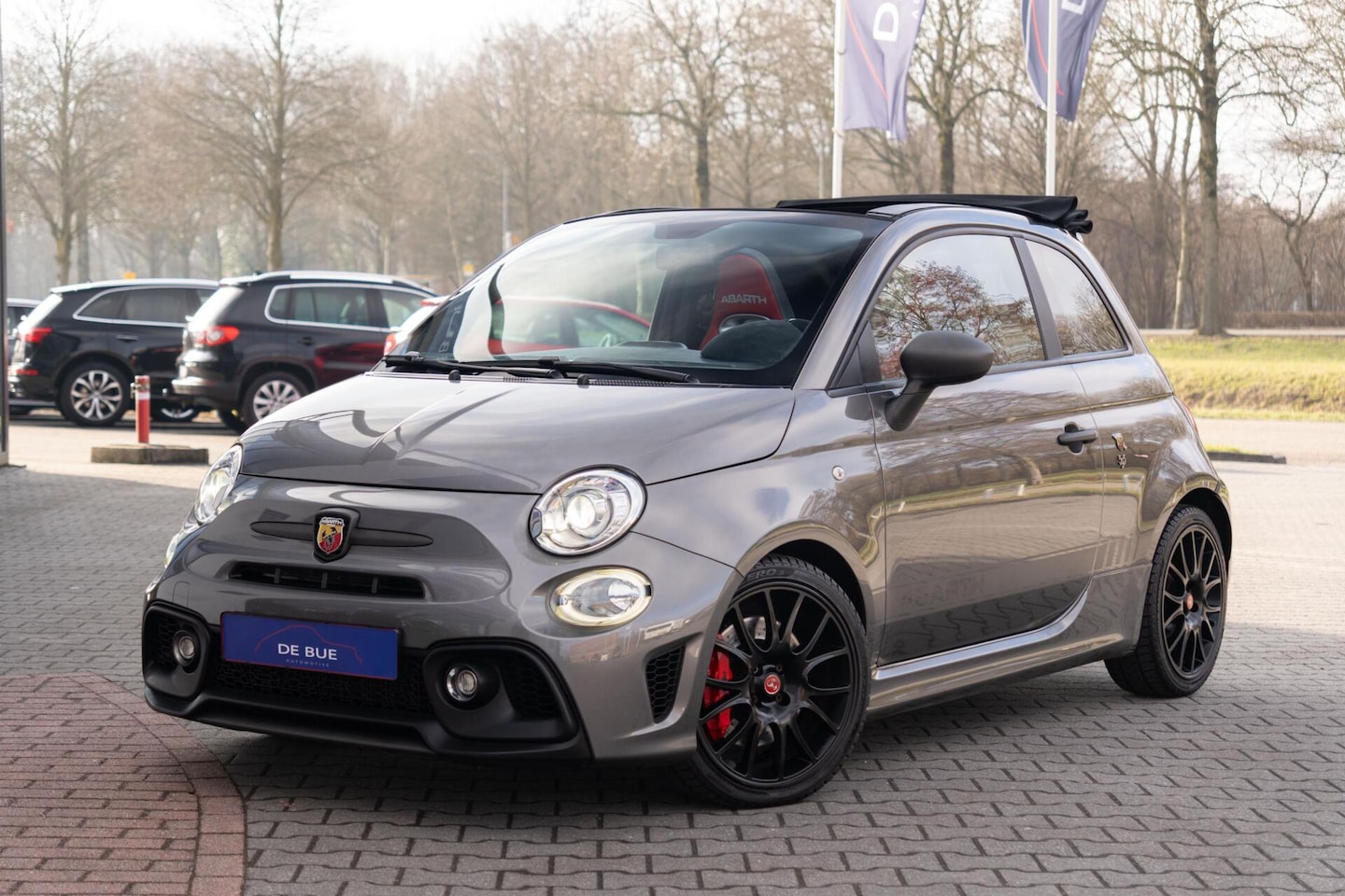 Fiat 500 C - 1.4 T-Jet Abarth 595 Competizione|180Pk|Cabrio|Automaat|Brembo|Xenon|Leder|Carbon|Digitaal - AutoWereld.nl