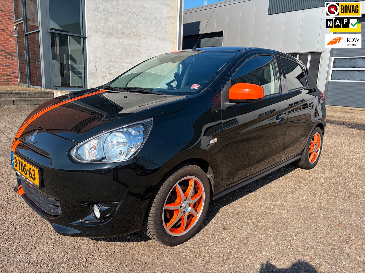 Mitsubishi Space Star - 1.0 Intense 1.0 Intense,Clima ,Keyless,1ste Eigenaar - AutoWereld.nl