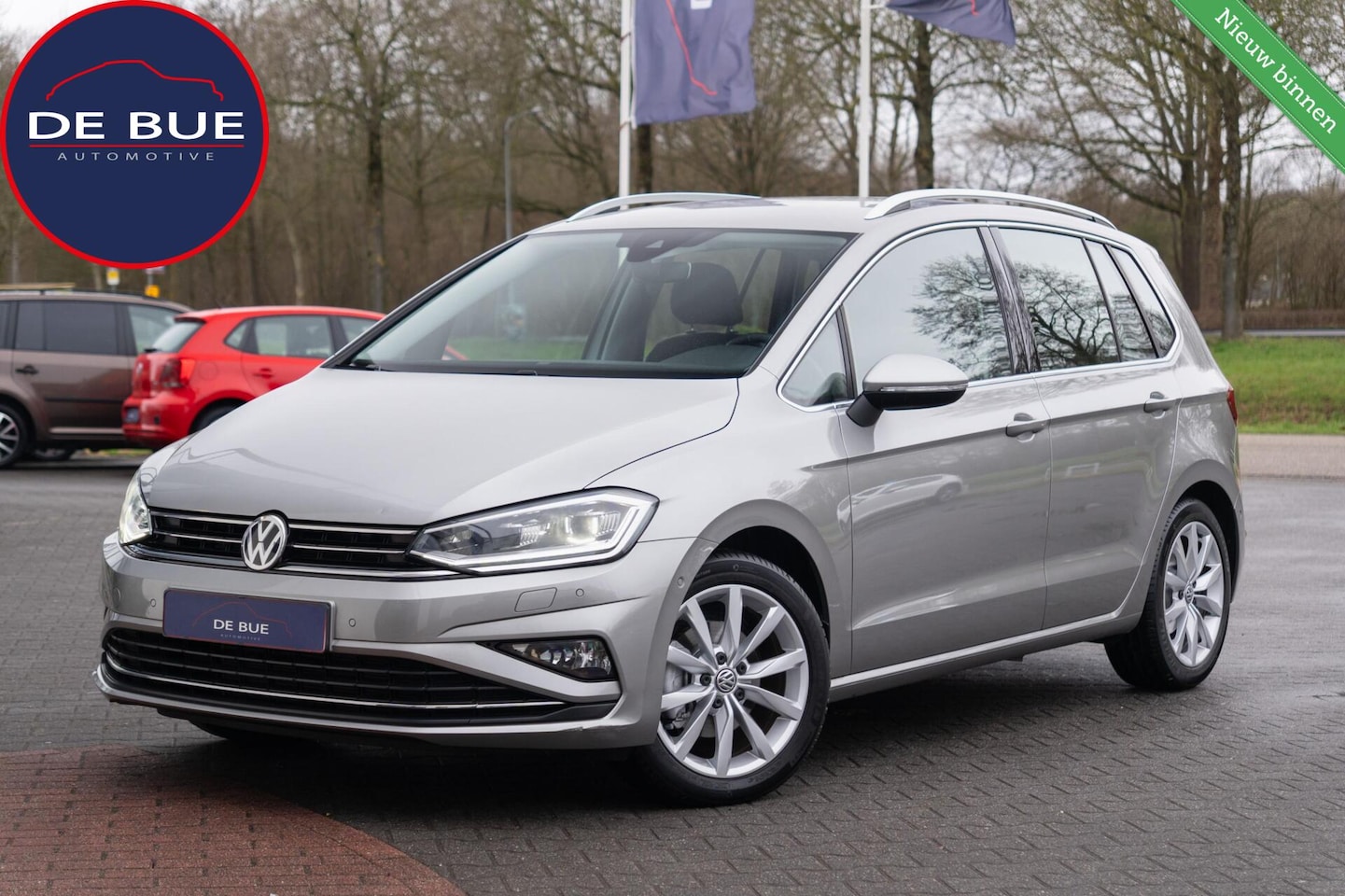 Volkswagen Golf Sportsvan - 1.5 TSI ACT Highline|Org NL NAP|1ste Eig|LED|Leder|Trekhaak|CarPlay|ACC|DAB|Dealer Onderho - AutoWereld.nl