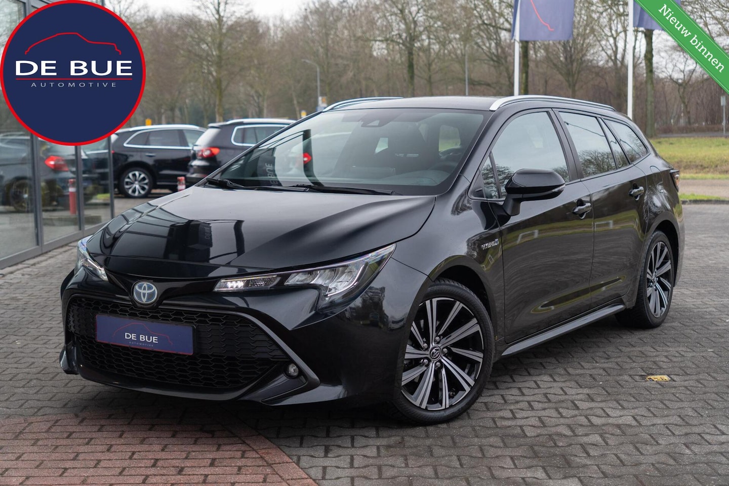 Toyota Corolla Touring Sports - 1.8 Hybrid First Edition|Org NL NAP|1ste Eig|Trekhaak|Automaat|LED|Adaptive Cruise|Camera| - AutoWereld.nl