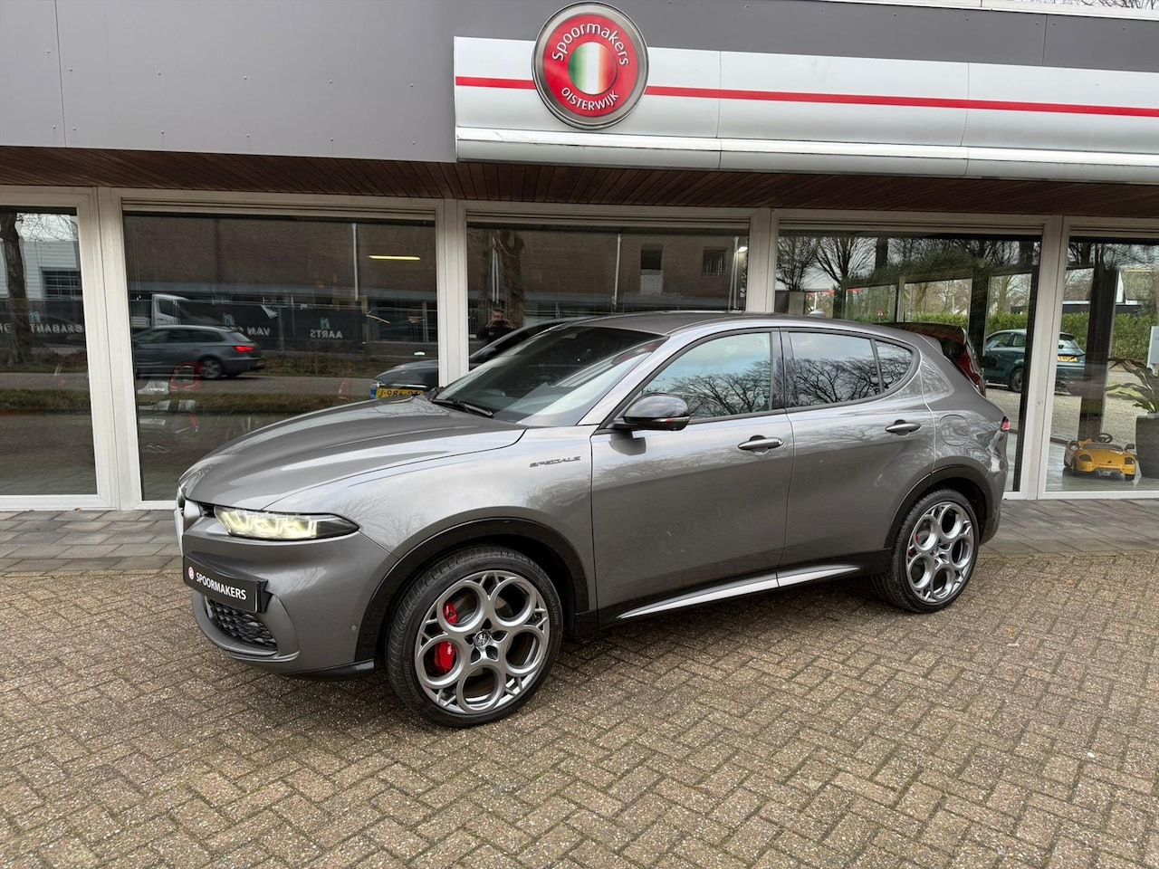Alfa Romeo Tonale - 1.3T Plug-In-Hybrid 280pk Aut Edizione Speciale - AutoWereld.nl