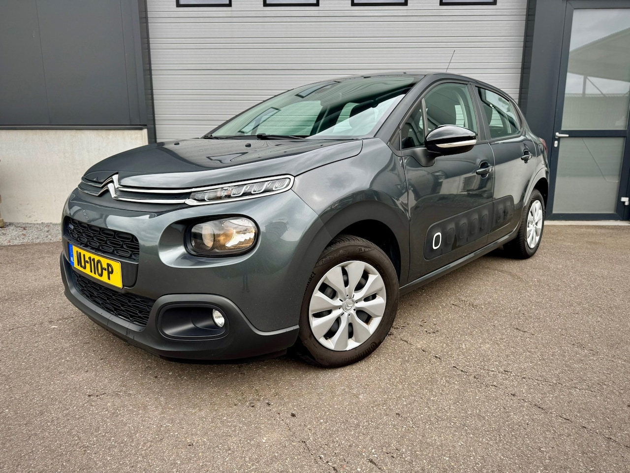 Citroën C3 - 1.2 PureTech / PDC / Apple Carplay - AutoWereld.nl
