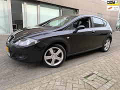 SEAT Leon - 2.0 FSI Businessline CLIMAT BJ 3-2004 APK 9-2026