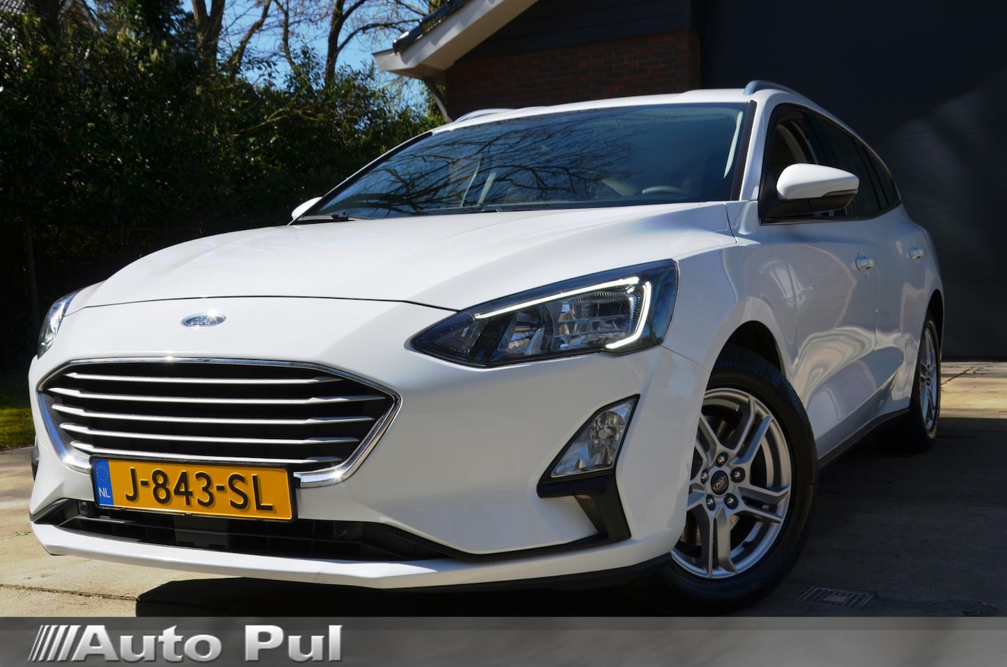 Ford Focus Wagon - 1.0 EcoBoost Trend Edition Business Navi/Pdc/Ecc/Led/Stoel Stuur & ruitverwarming/Cr-Contr - AutoWereld.nl