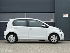 Volkswagen Up! - 1.0 //5-deurs// 60.000 KM