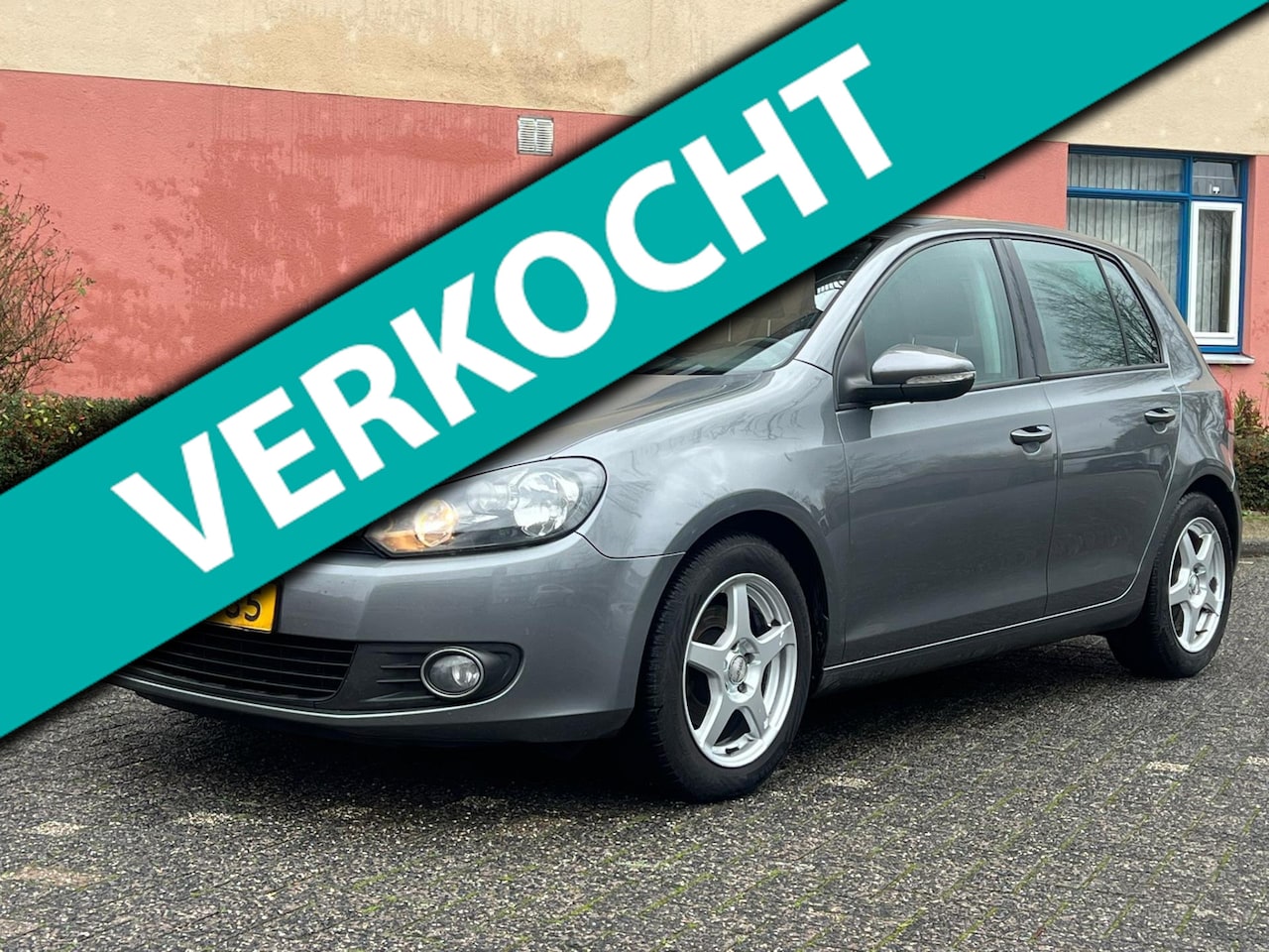 Volkswagen Golf - 1.2 TSI Highline BlueMotion 1.2 TSI Highline BlueMotion - AutoWereld.nl