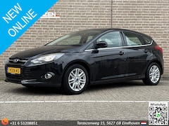 Ford Focus - 1.0 EcoBoost Titanium | Climate | Cruise | Navi | PDC | Carplay | Trekhaak |