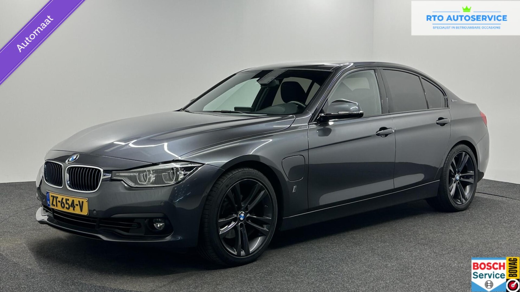 BMW 3-serie - 330e CAMERA CARPLAY NAVI CRUISE LM ECC STOELVERWARMING. - AutoWereld.nl