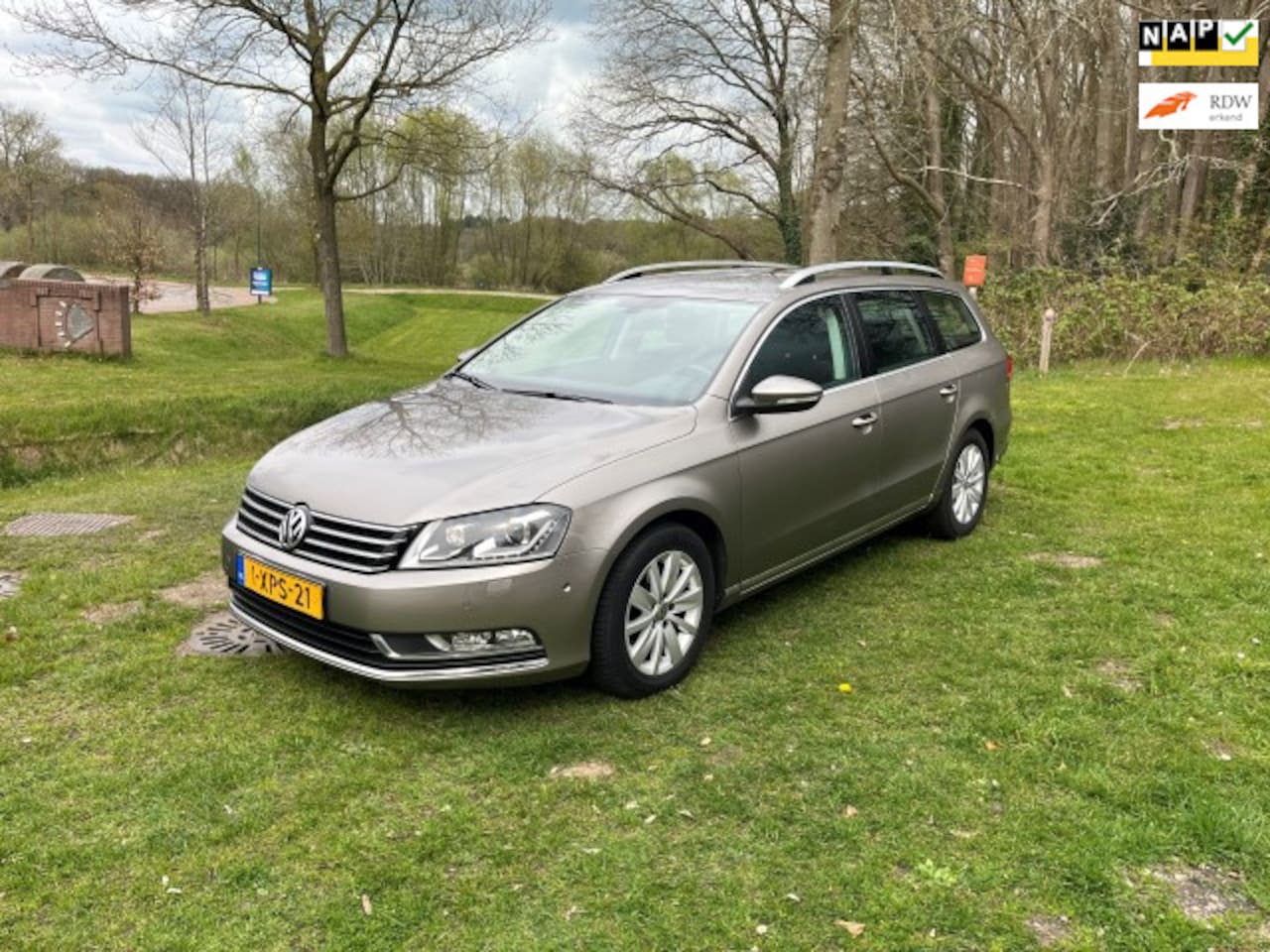 Volkswagen Passat Variant - 1.4 TSI Executive Edition BlueMotion AUTOMAAT - AutoWereld.nl
