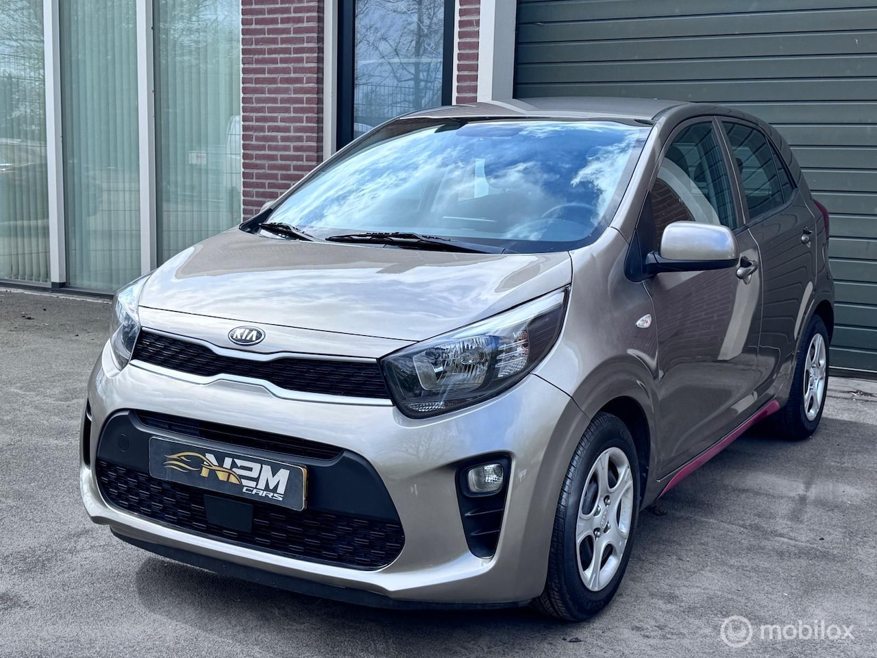 Kia Picanto - 1.0 MPi DynamicLine - AutoWereld.nl