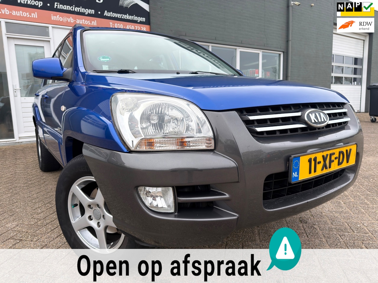 Kia Sportage - 2.0 CVVT Comfort 4wd met trekhaak en airco en bluetooth telefoon en cruise controle - AutoWereld.nl