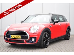 MINI Clubman - 1.5 Cooper Chili Business Plus JCW Chilli/pakket Leer/Verwarmd Pano/dak
