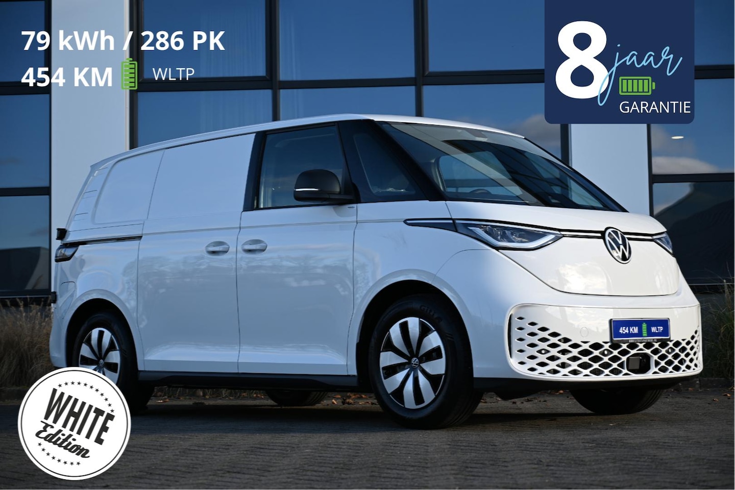 Volkswagen ID. Buzz Cargo - 79 kWh White Edition 286pk 454 km  € 499 P.M - AutoWereld.nl