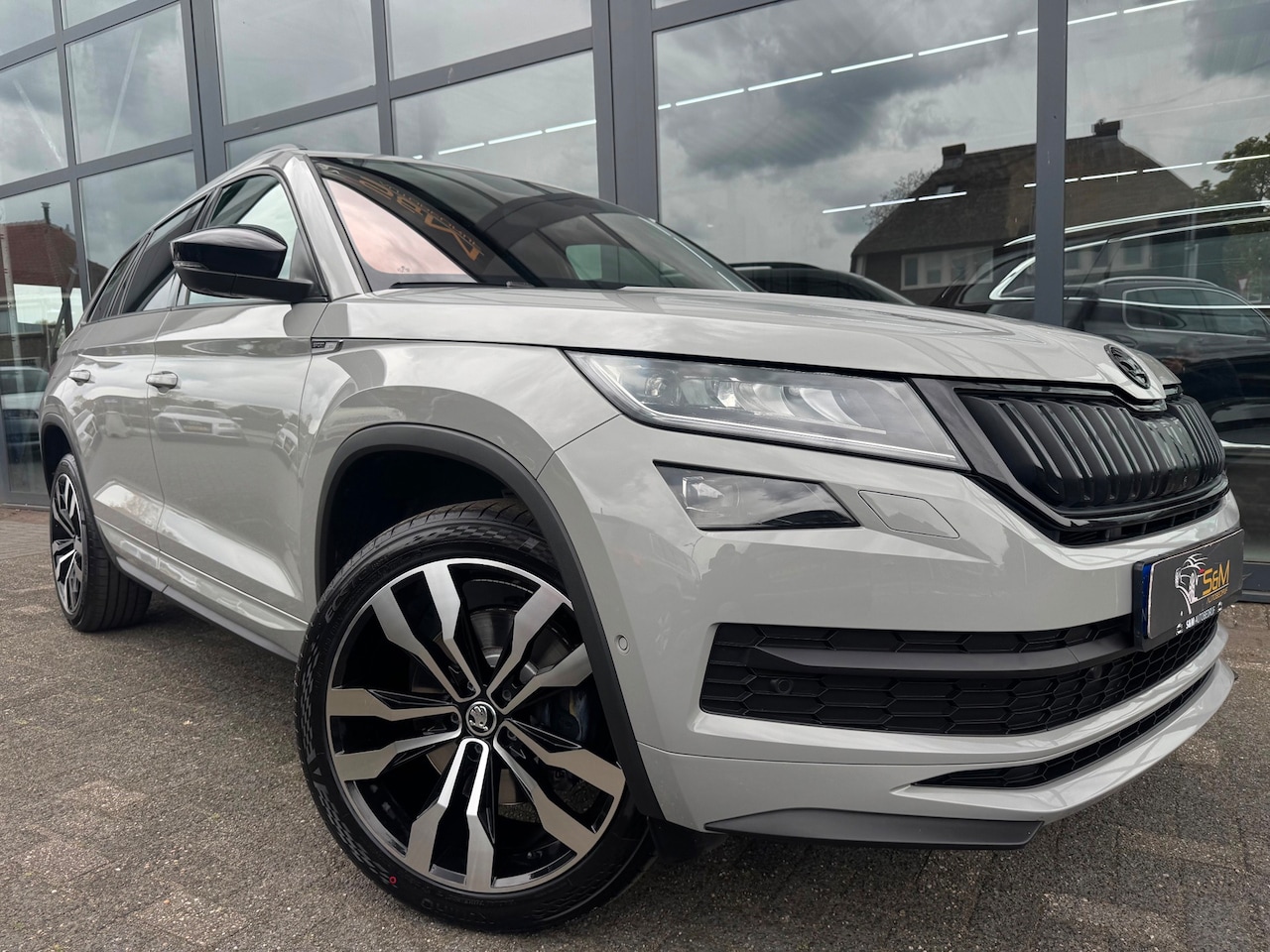 Skoda Kodiaq - 2.0 TSI 4x4 Sportline Business Pano. CarPlay - AutoWereld.nl