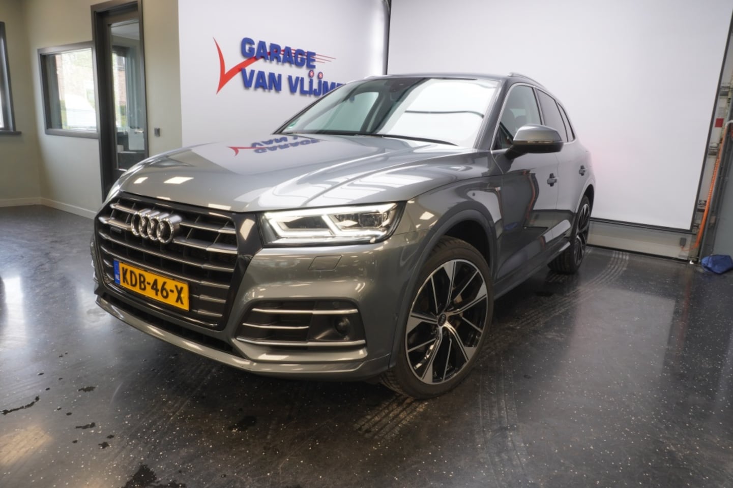 Audi Q5 - 55 TFSI e 367PK quattro S-Line SOH 90% 21''Velgen Matrix Camera - AutoWereld.nl