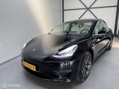 Tesla Model 3 - Long Range AWD 75 kWh