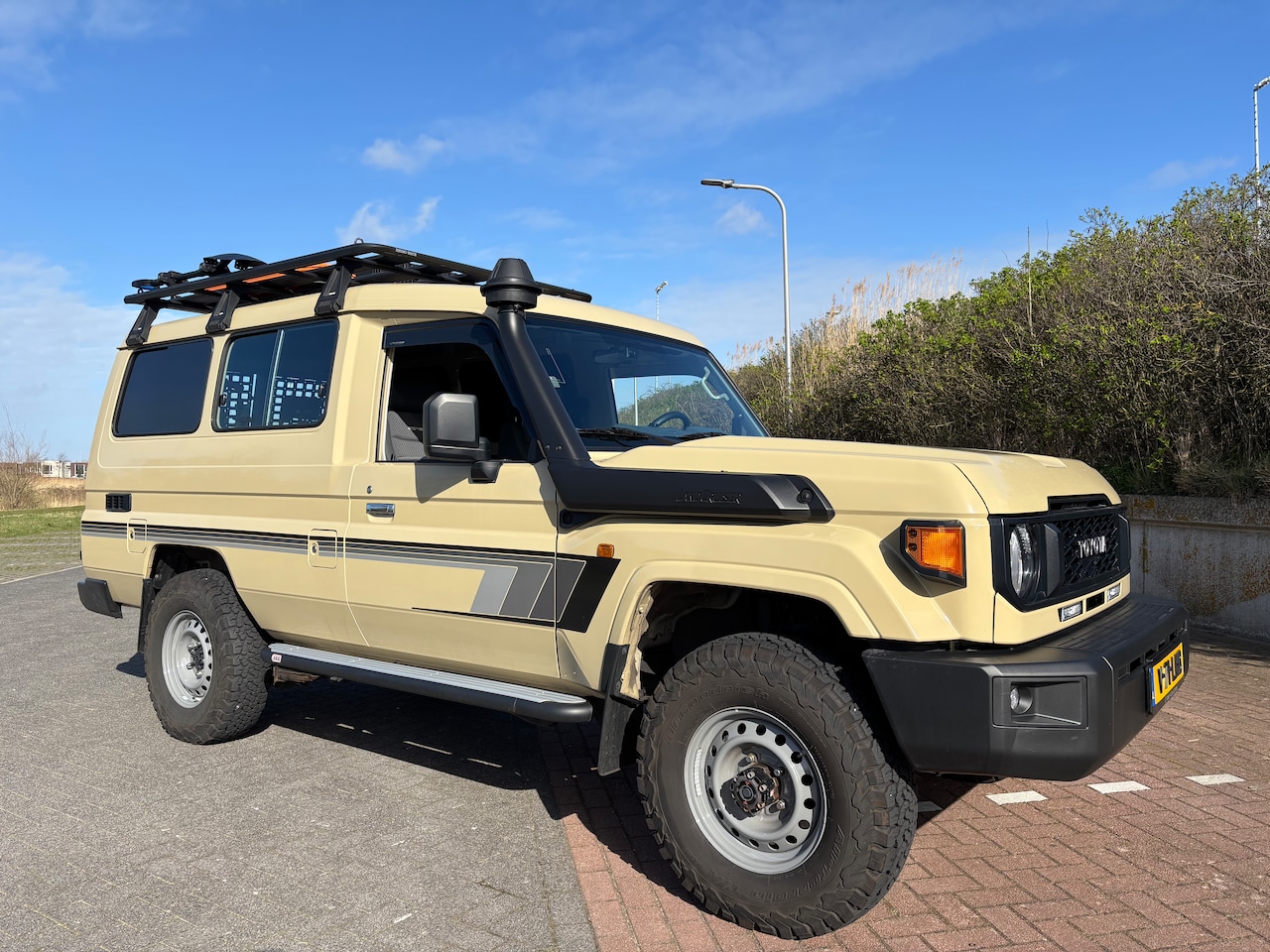 Toyota Land Cruiser - GRJ78. UNIEK. BPM VRIJ. BTW AUTO. NIEUWSTAAT. - AutoWereld.nl