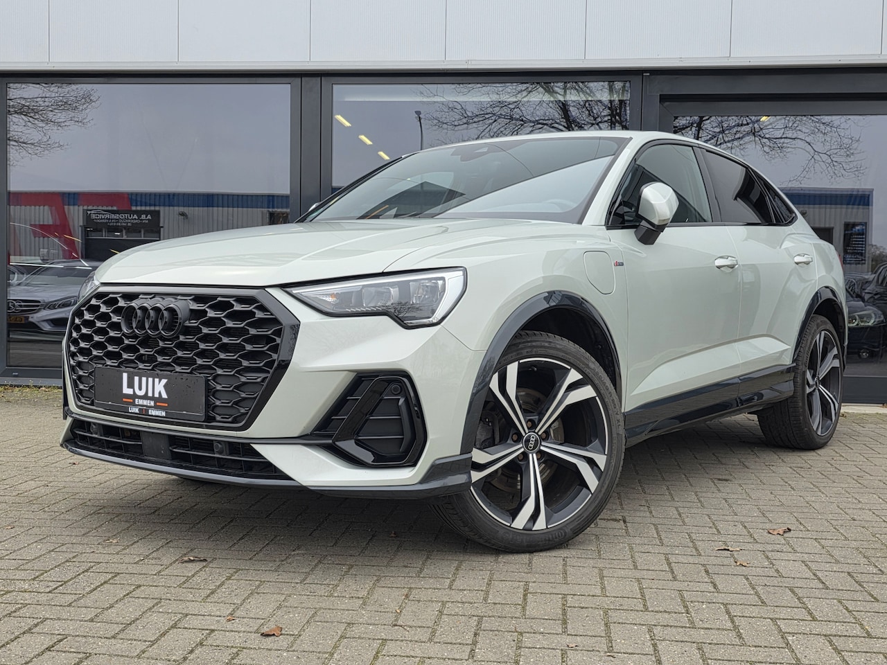 Audi Q3 Sportback - 45 TFSI e S Edition + 3x S-LINE + CAMERA + LED + LM VELGEN - AutoWereld.nl