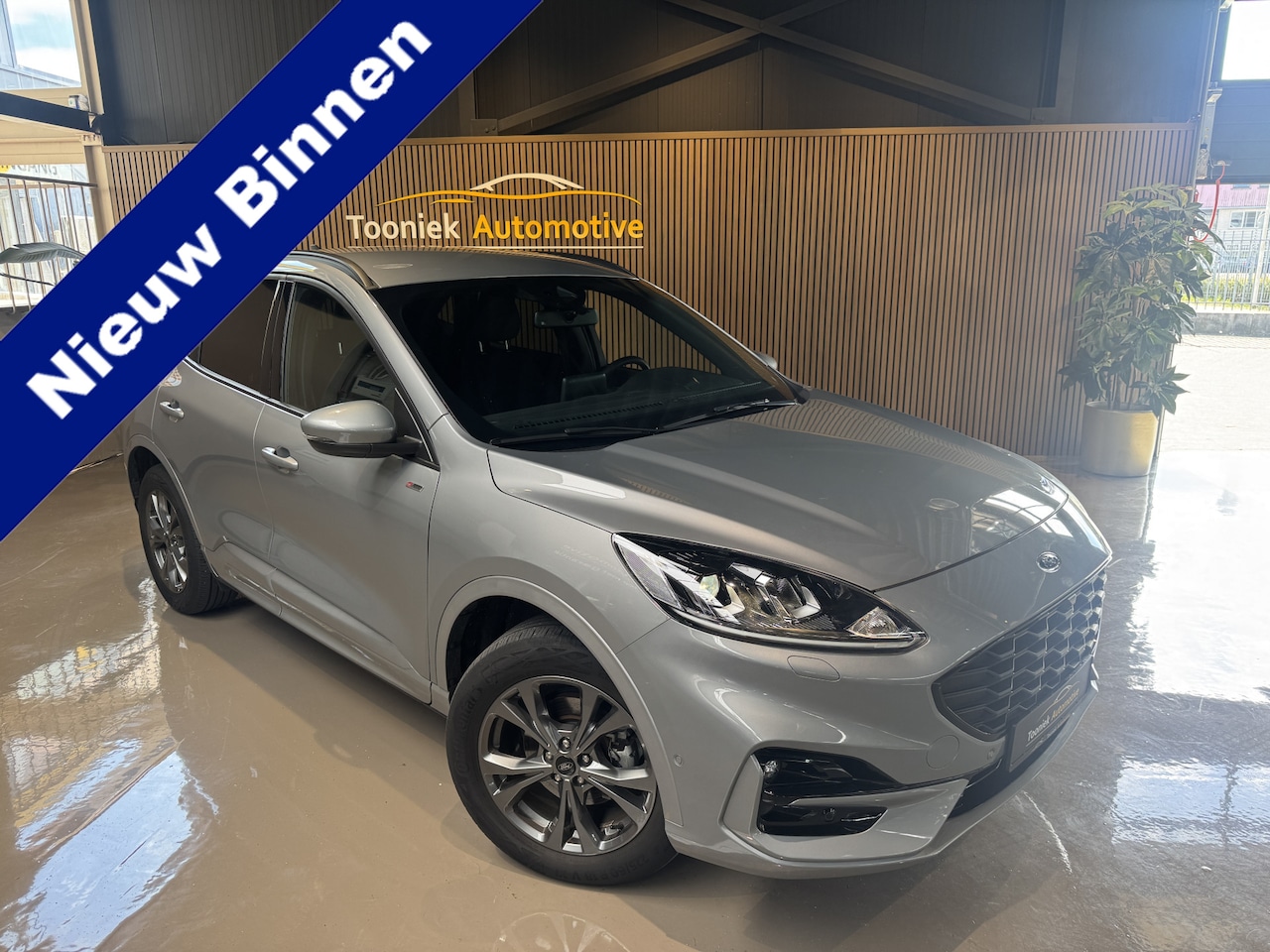 Ford Kuga - 2.5 PHEV ST-Line Navigatie Airco Automaat - AutoWereld.nl