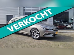 Opel Astra Sports Tourer - 1.4 Turbo 150Pk Innovation/Navigatie/ Lm Pdc Trekhaak/Enz Top staat